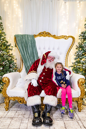 Photos with Santa_38