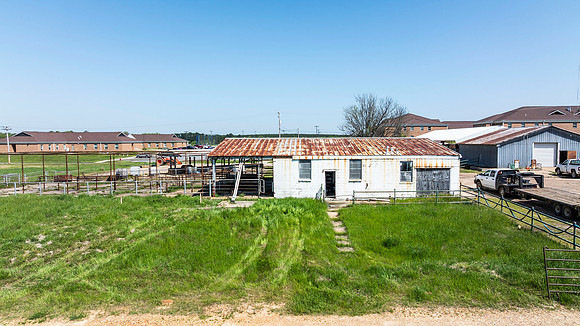 SP25 SAU Dairy Barn 47