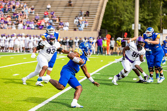 FA22- Murphy USA Football1121