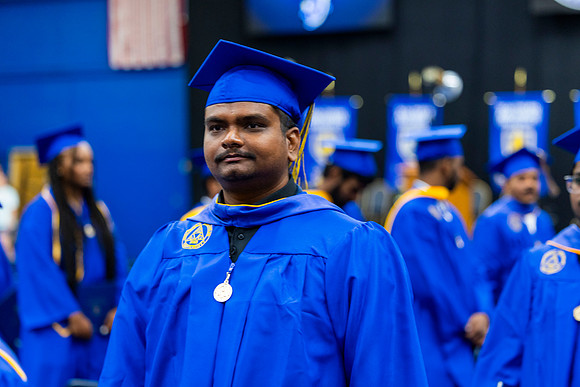 SAUSummerCommencement25_163