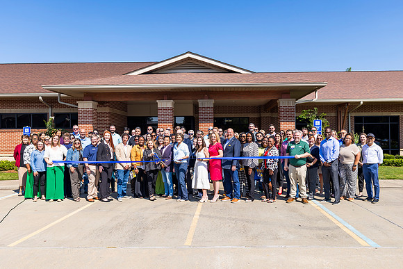 LiTHIUMLEARNS Ribbon Cutting and Open House_19