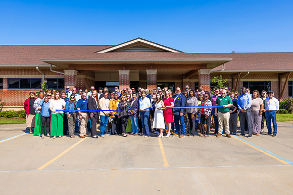 LiTHIUMLEARNS Ribbon Cutting and Open House_11