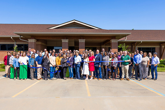 LiTHIUMLEARNS Ribbon Cutting and Open House_13