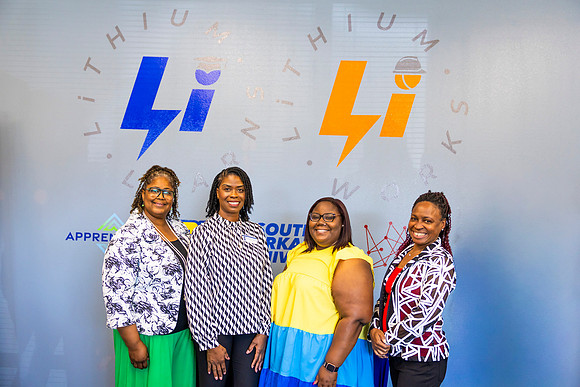 LiTHIUMLEARNS Ribbon Cutting and Open House_95