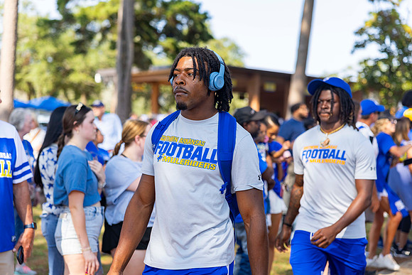 SAUFootball15