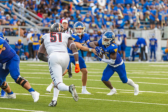 SAU vs. ECU301
