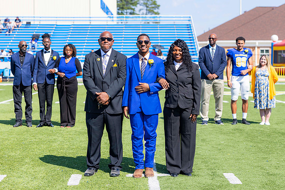 HomecomingCoronation25_14