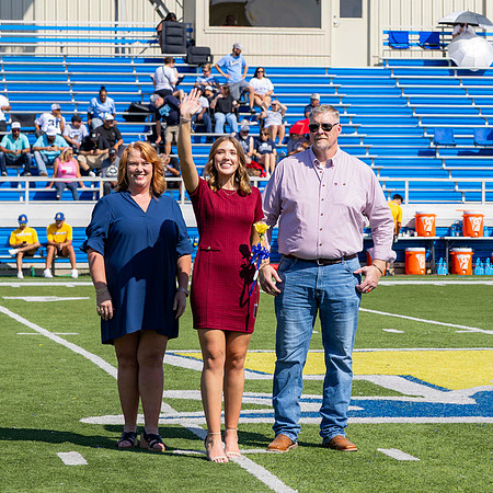 HomecomingCoronation25_64