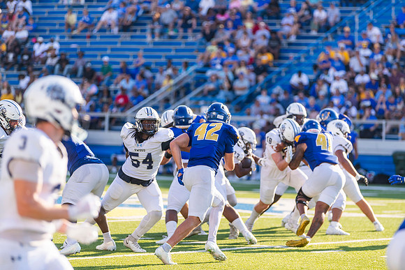 1Football_Hoco185