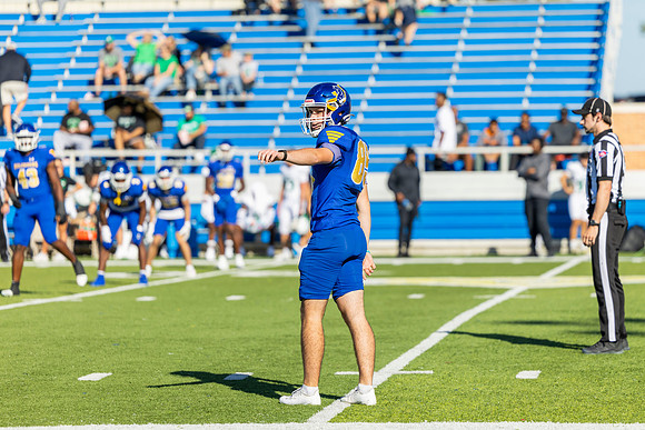 FB vs UAM_160