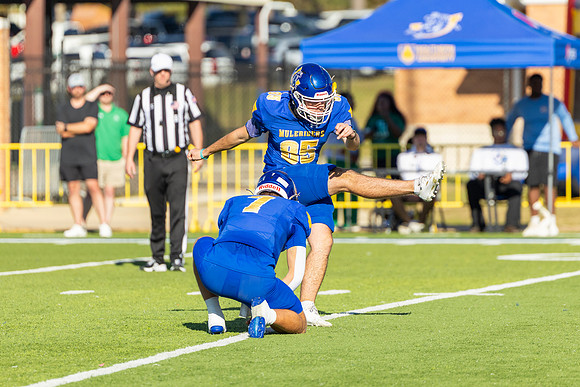 FB vs UAM_220