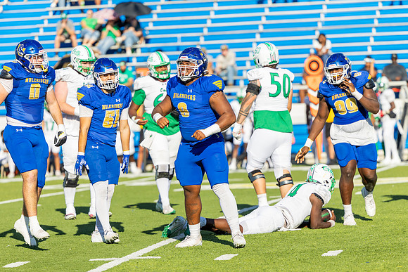 FB vs UAM_232