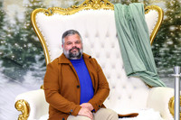 FA25: Photos with Santa