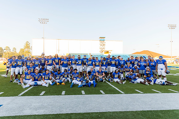Football SAU vs SNU73