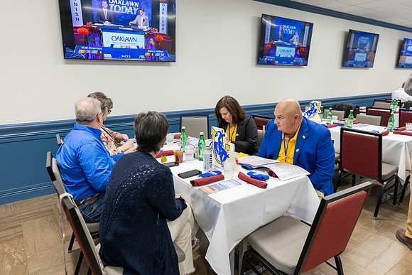 Alumni Day at the Races_40