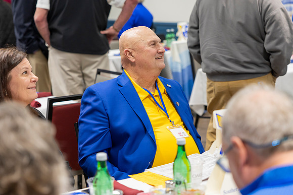 Alumni Day at the Races_64