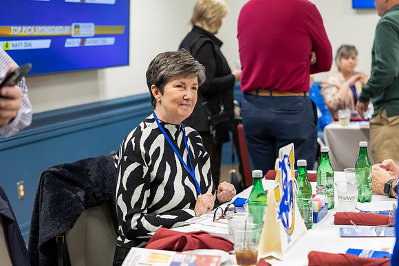 Alumni Day at the Races_101
