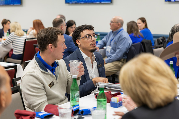Alumni Day at the Races_146