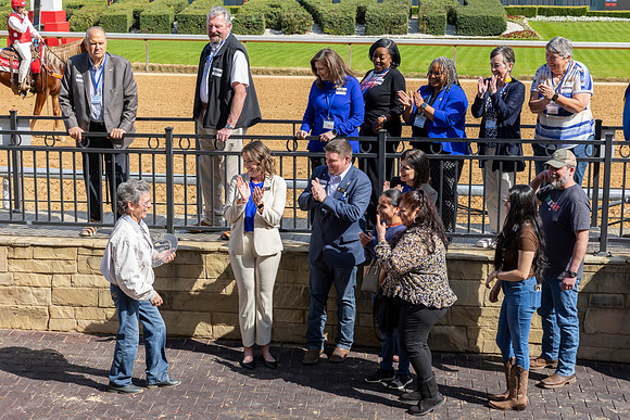 Alumni Day at the Races_187
