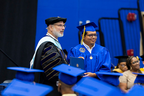 SAUSummerCommencement25_68
