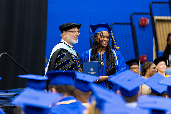 SAUSummerCommencement25_63