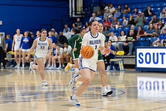 WBB vs ATU_64