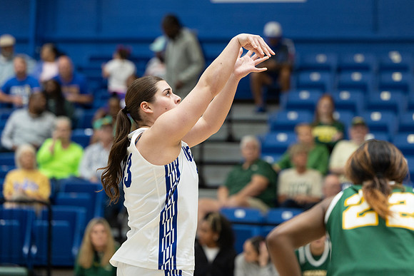 WBB vs ATU_70