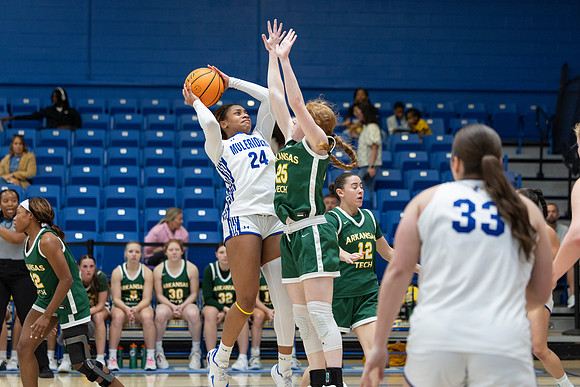 WBB vs ATU_80