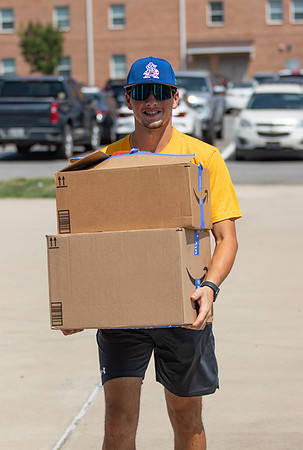 Move In 2023_000200