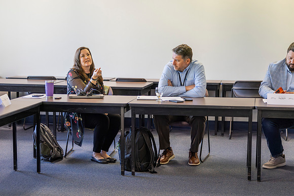 RoundTable18