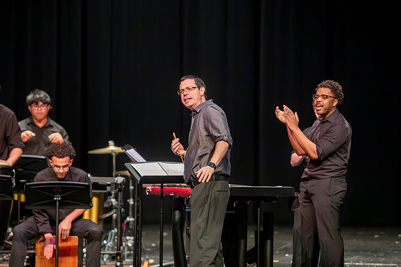 Percussion Tour-68