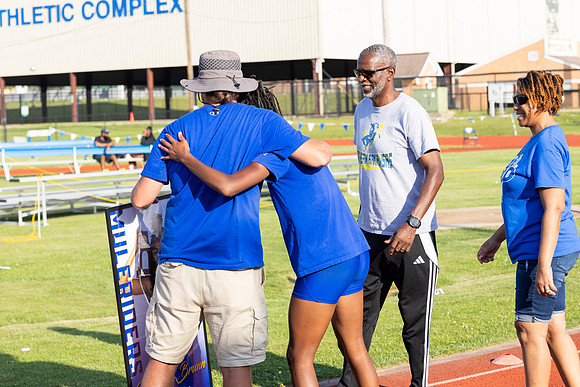 T&F Senior Day8