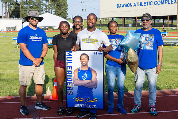 T&F Senior Day33