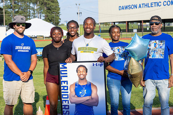 T&F Senior Day34
