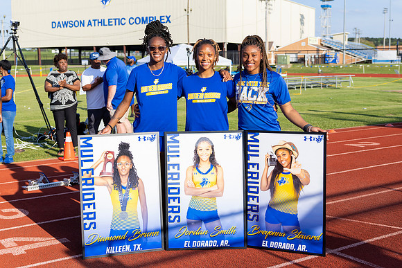 T&F Senior Day39