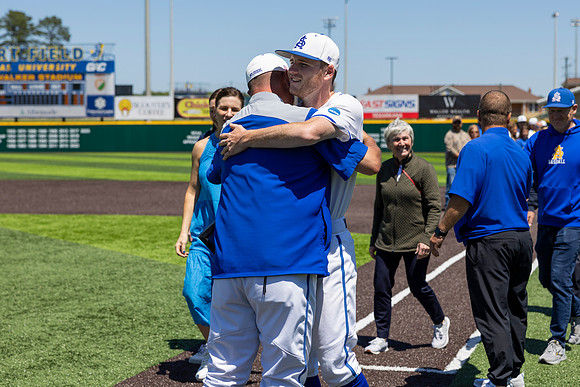 BSB Senior Day19