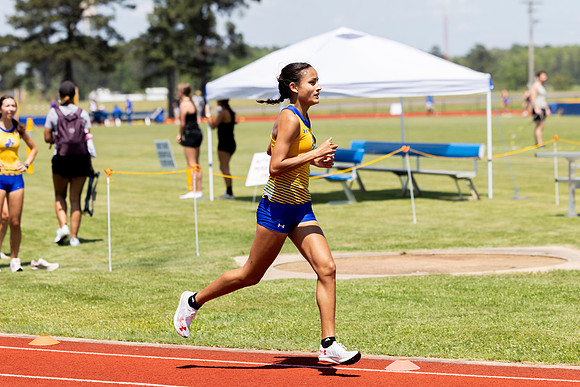 T&F Senior Day64