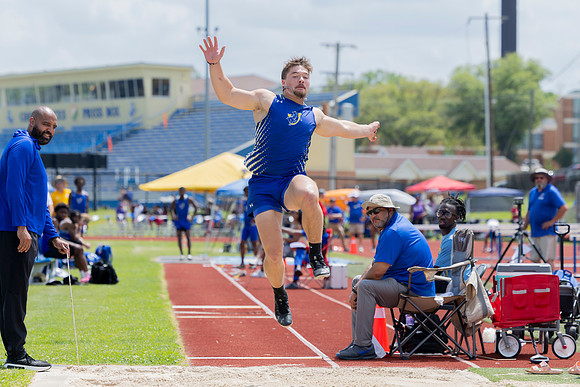 T&F Senior Day82