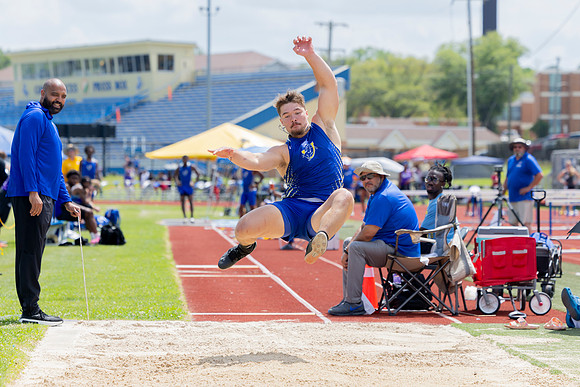 T&F Senior Day83