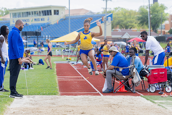 T&F Senior Day106