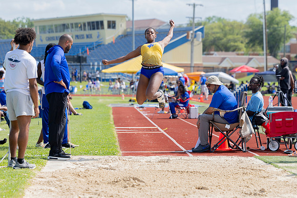 T&F Senior Day115