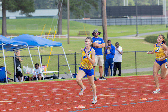 T&F Senior Day130