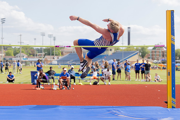 T&F Senior Day143
