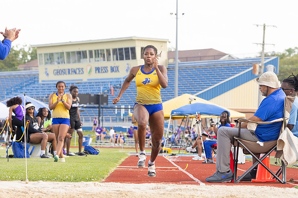 T&F Senior Day155