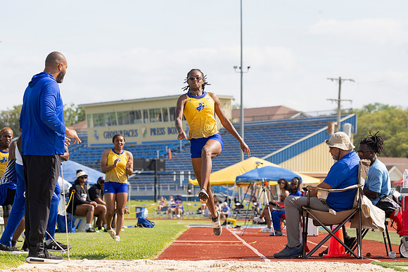 T&F Senior Day152