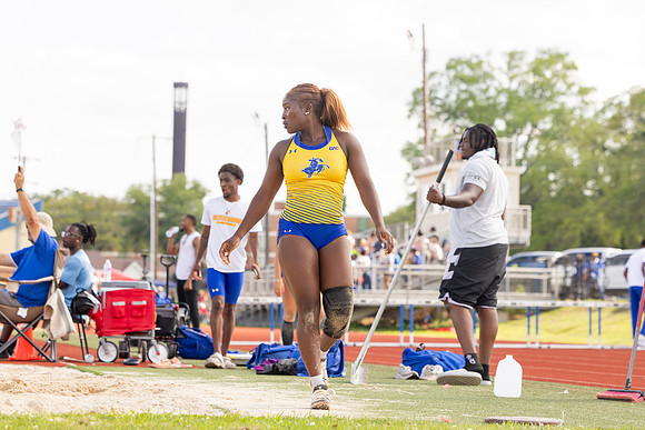 T&F Senior Day157