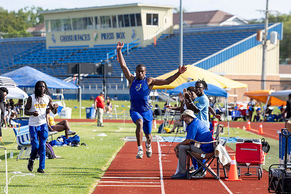 T&F Senior Day172