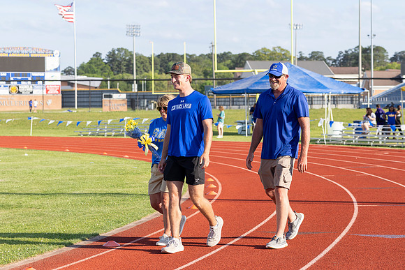 T&F Senior Day185