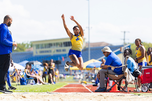 T&F Senior Day195