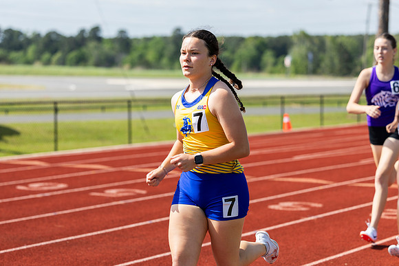 T&F Senior Day198